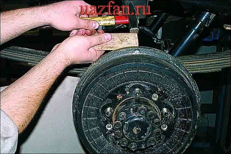 Как снять барабан уаз