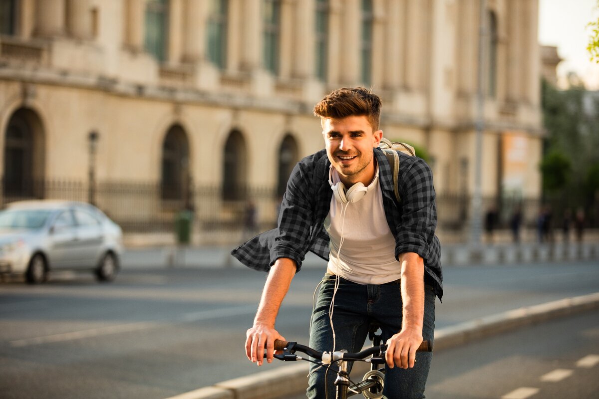 Новые индикаторы “счастливого города” ХХI века - время, потраченное на дорогу от дома до работы, доступность социальной, коммерческой и рекреационной инфраструктуры, уровень обособленности частной жизни.