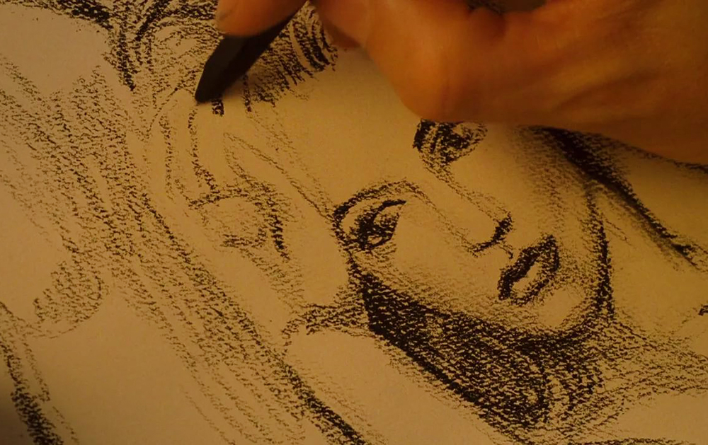 Я тебя нарисовал. Кадр из фильма Титаник Джек рисует. Ди Каприо рисует Титаник. Титаник фильм портрет Роуз. Титаник ди Каприо рисует Кейт.