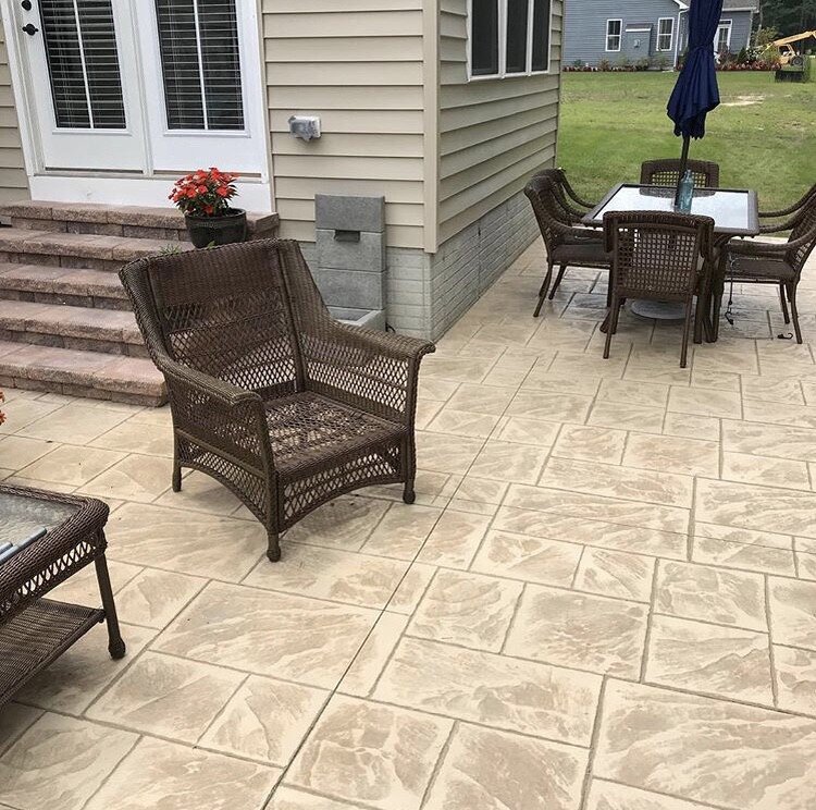 Своим клиентам вы будет обустраивать вот такие зоны отдыха из Печатного бетона "Домаск"