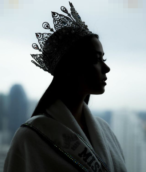 Тайская красавица 2020 Amanda Obdam в профиль