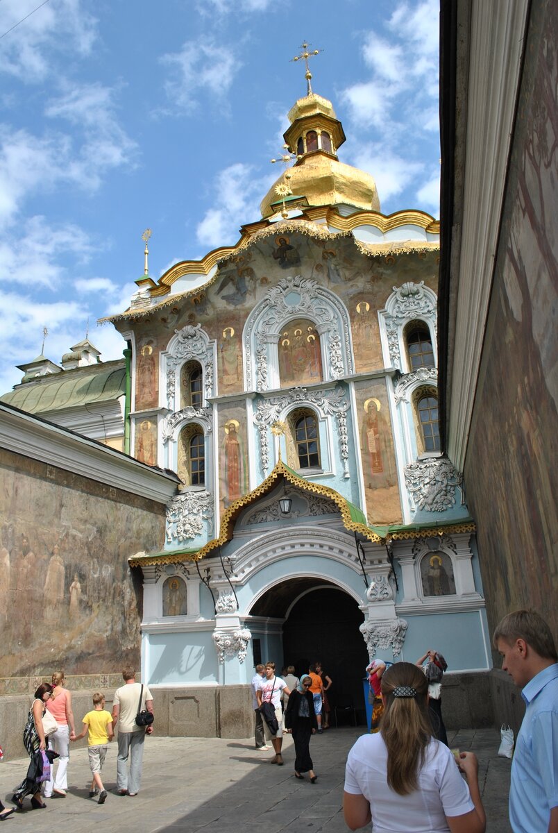 Кивские храмы великолепны и необычны