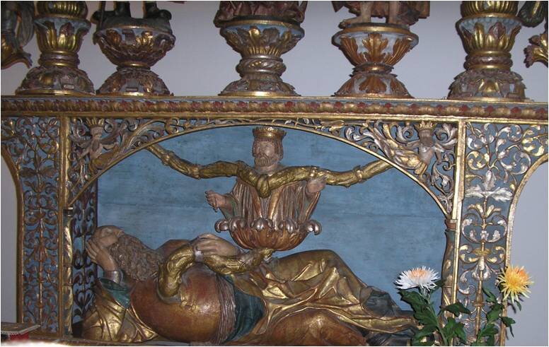 Два завета. Деталь алтарной перегородки гуситской церкви в Праге (фото автора)