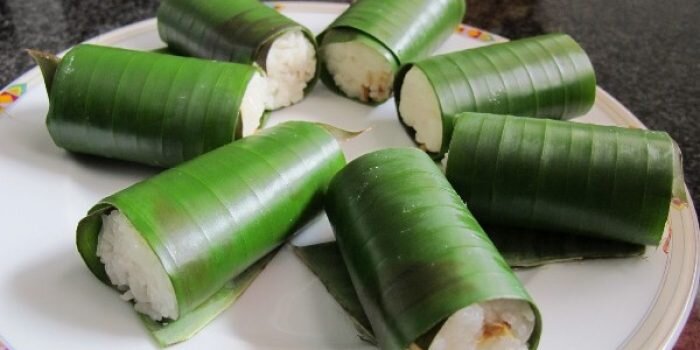 Национальное блюдо "лемпер". Фото: https://palapanews.com/2018/03/14/ini-dia-cara-membuat-kue-lemper/