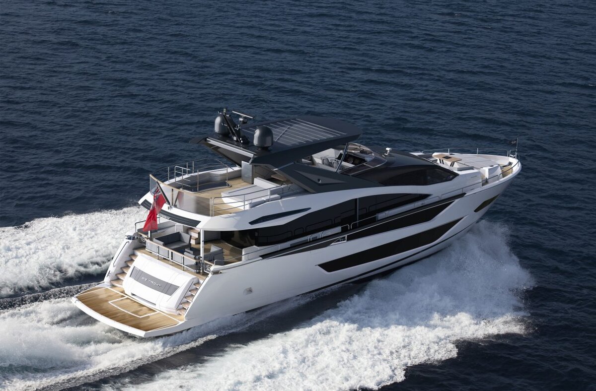 Так выглядит новая яхта Sunseeker 88 Yacht снаружи