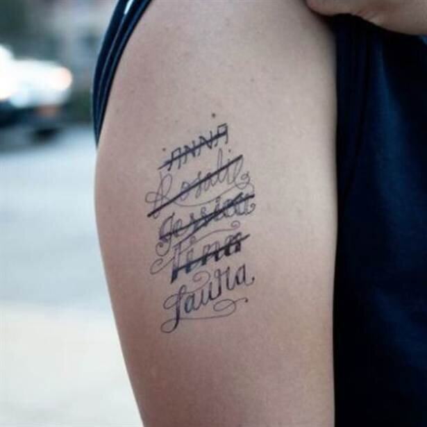 Татуировки с именами любимых