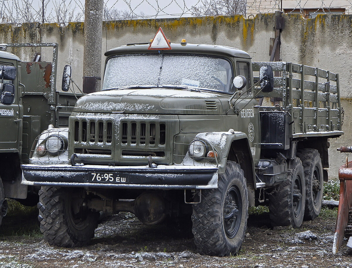 Почему ЗИЛ 157 сняли с производства и вывели из автопарка Советской армии  за 15 лет до этого | Техника времен СССР | Дзен