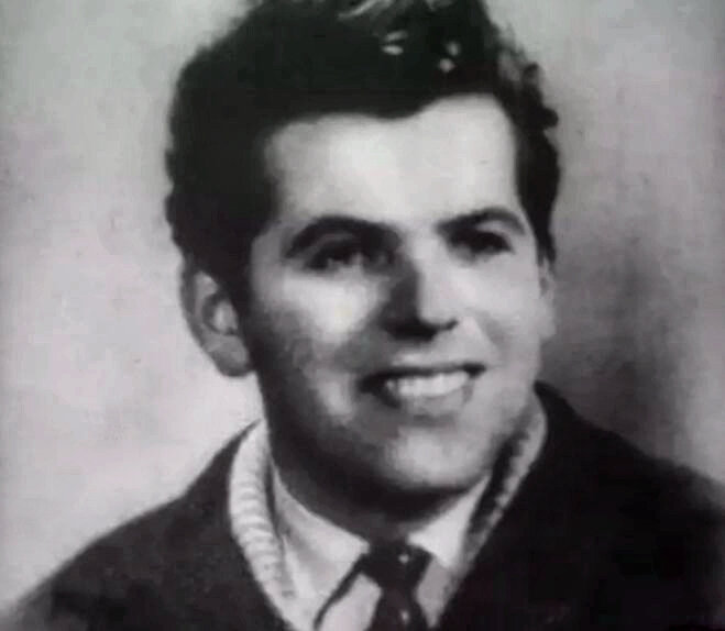 Ладжун, фото из паспорта. Общественное достояние