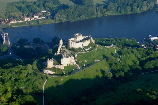 Так выглядит Шато-Гайяр в наши дни