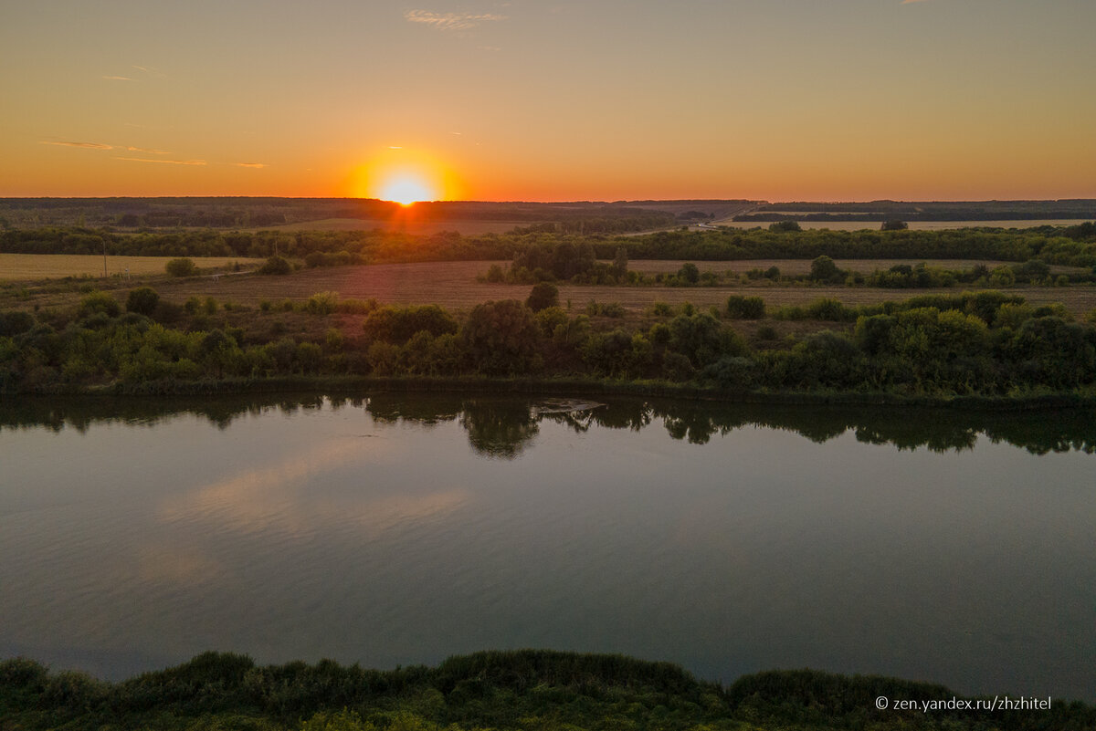 Закат на реке Дон