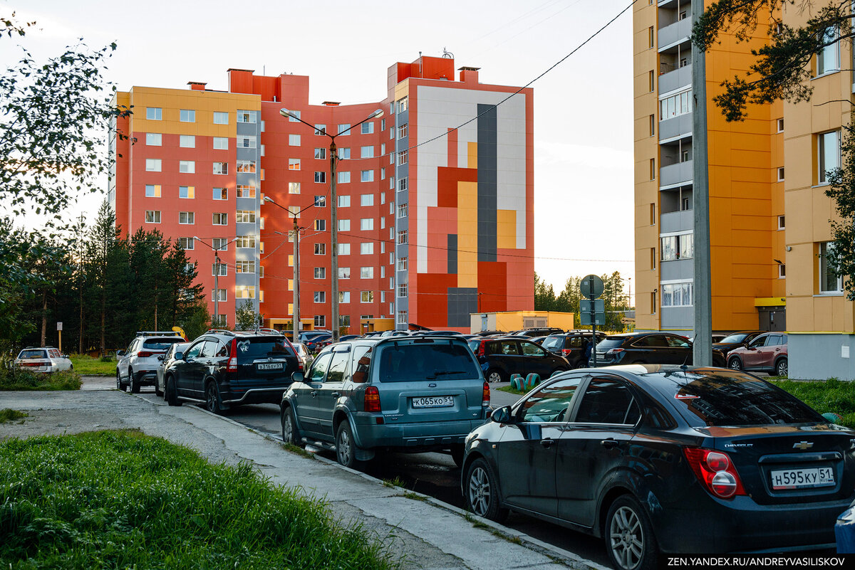 Полярные Зори - один из самых приятных малых городов России, в которых я  бывал. Как живётся людям рядом с Кольской АЭС? | Путешествия и всего по  чуть-чуть | Дзен