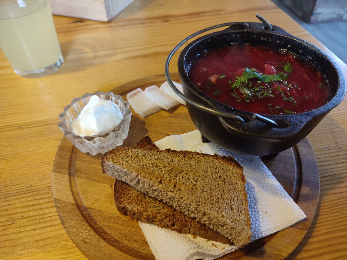 Борщ 350 рублей