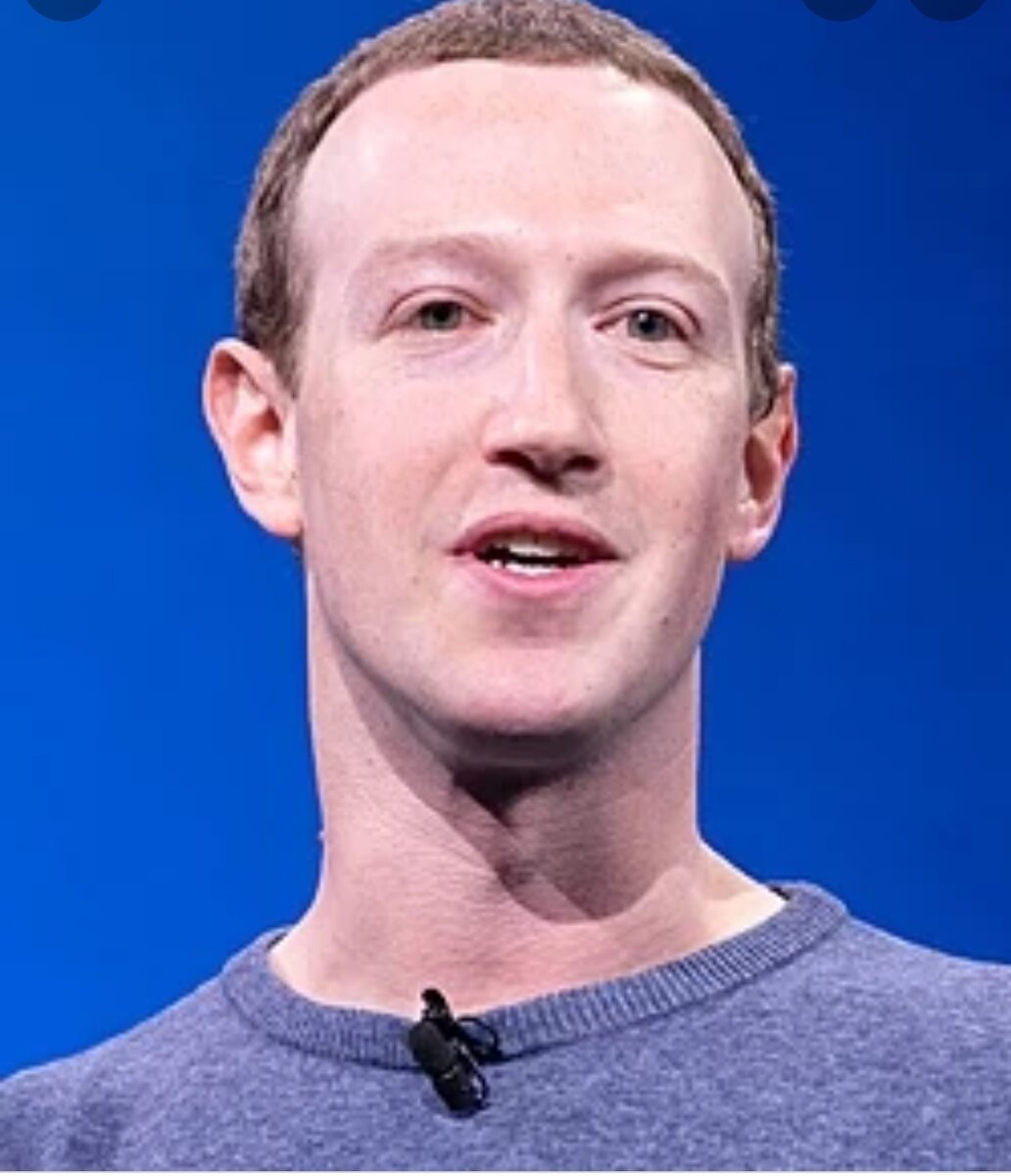 Марк Э́ллиот Цу́керберг — американский программист, предприниматель в области интернет-технологий, долларовый миллиардер, филантроп. По версии Forbes, в 2020 году находится на 3-м месте в списке богатейших людей мира с состоянием 101,7 млрд долларов США. Википедия