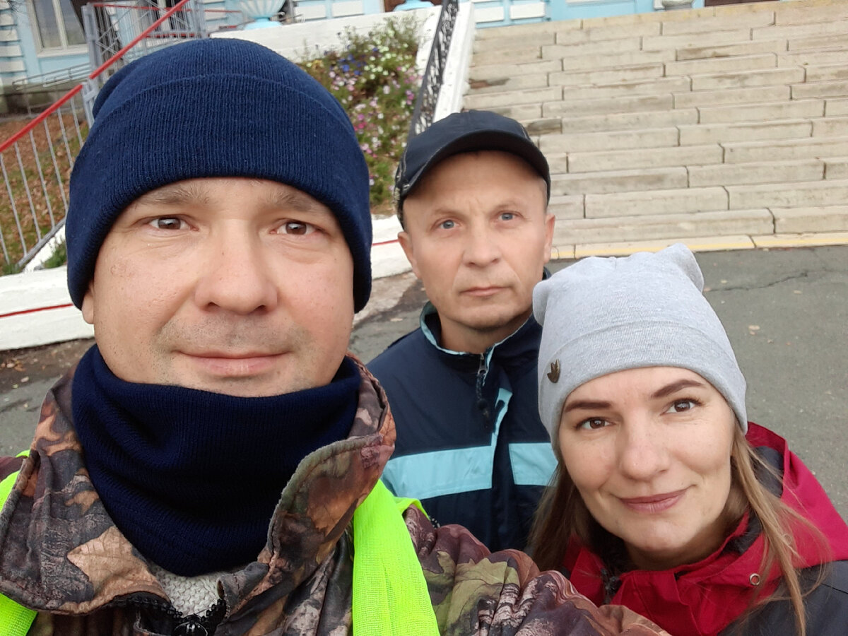 С Олегом и Олесей.