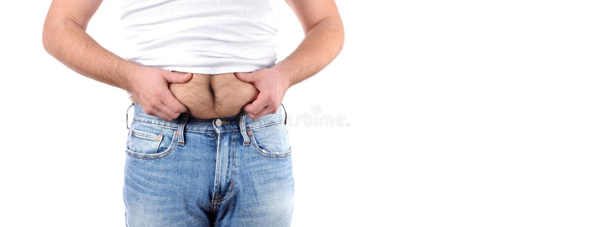 Источник: https://ru.dreamstime.com/избыточный-вес-человека-и-большой-тучный-живот-image114670564