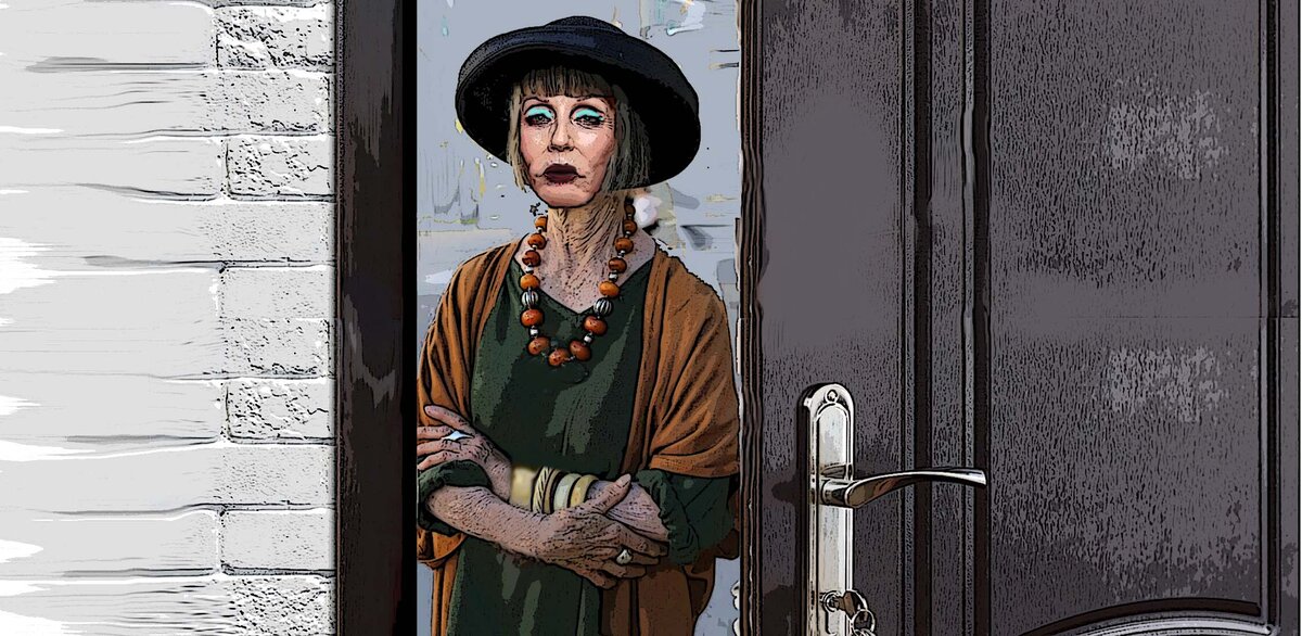 Пожилая дама на пороге квартиры дочери. Иллюстрация