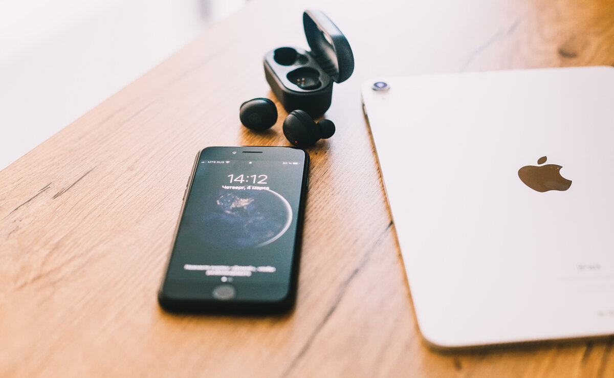 Сколько устройств заменил обычный смартфон? Честно, сбился со счета