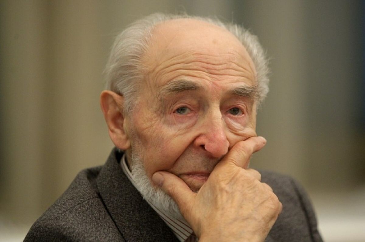    В Москве проходит церемония прощания с мультипликатором Шварцманом