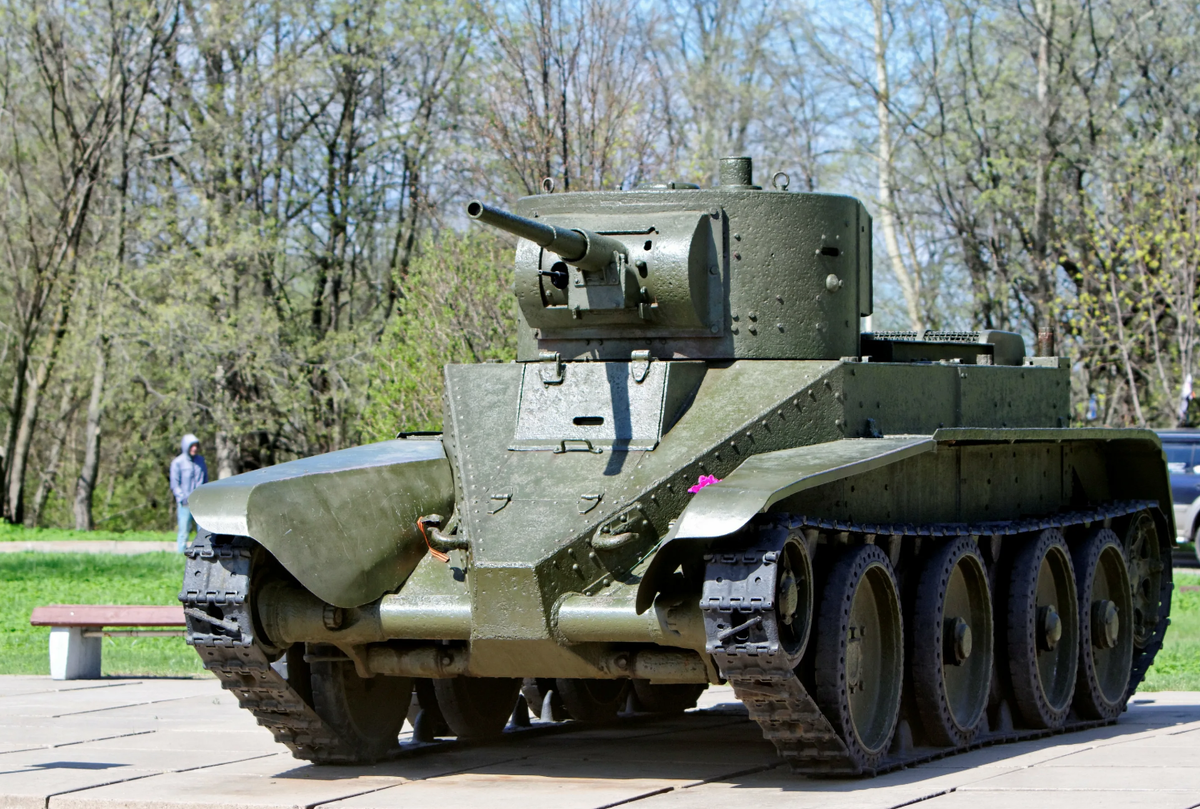 Б т 37 2. БТ-5 лёгкий танк. Танк т-26. БТ-1 танк. Танк БТ-5 СССР.
