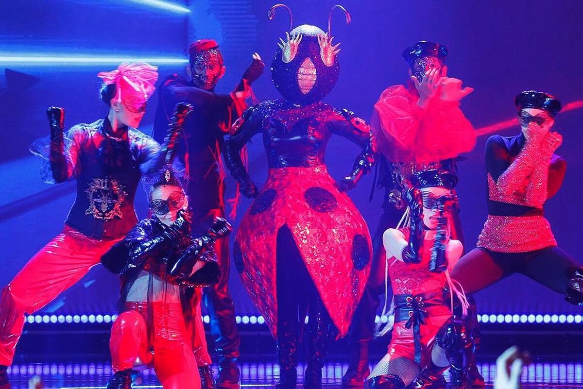    Анна Седокова в шоу «Маска. Танцы» Фото: СТС