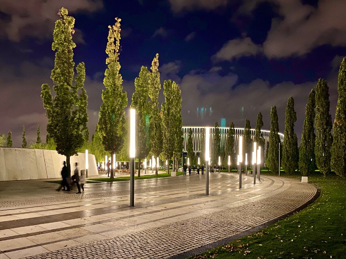 Краснодар ночью фото парк галицкого