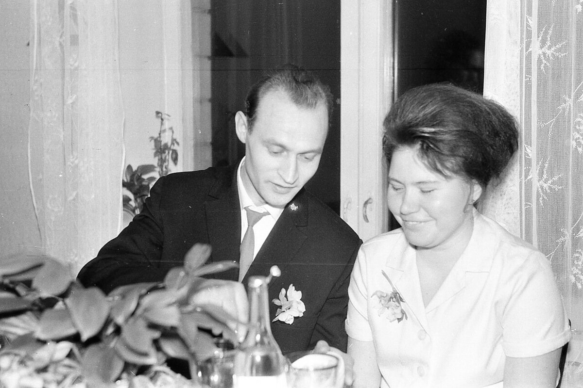 Молодожены. Фото с сайта https://humus.livejournal.com/3207739.html