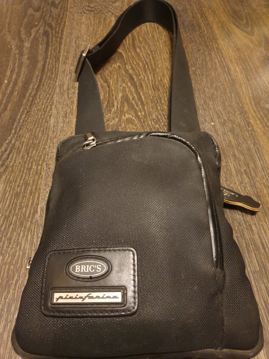 Сумку стираю в машинке и она становится, как новая