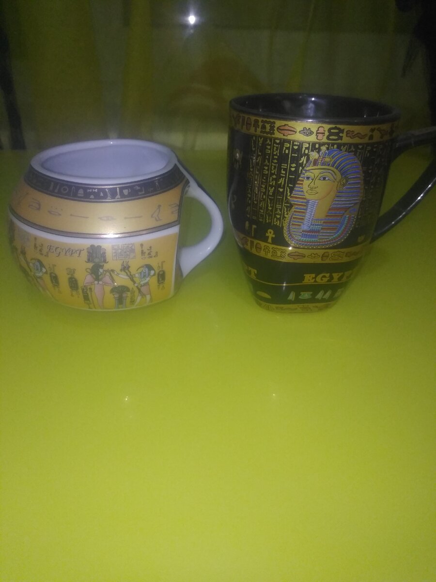 Оригинальные кружки с изображениями из древнеегипетских пирамид