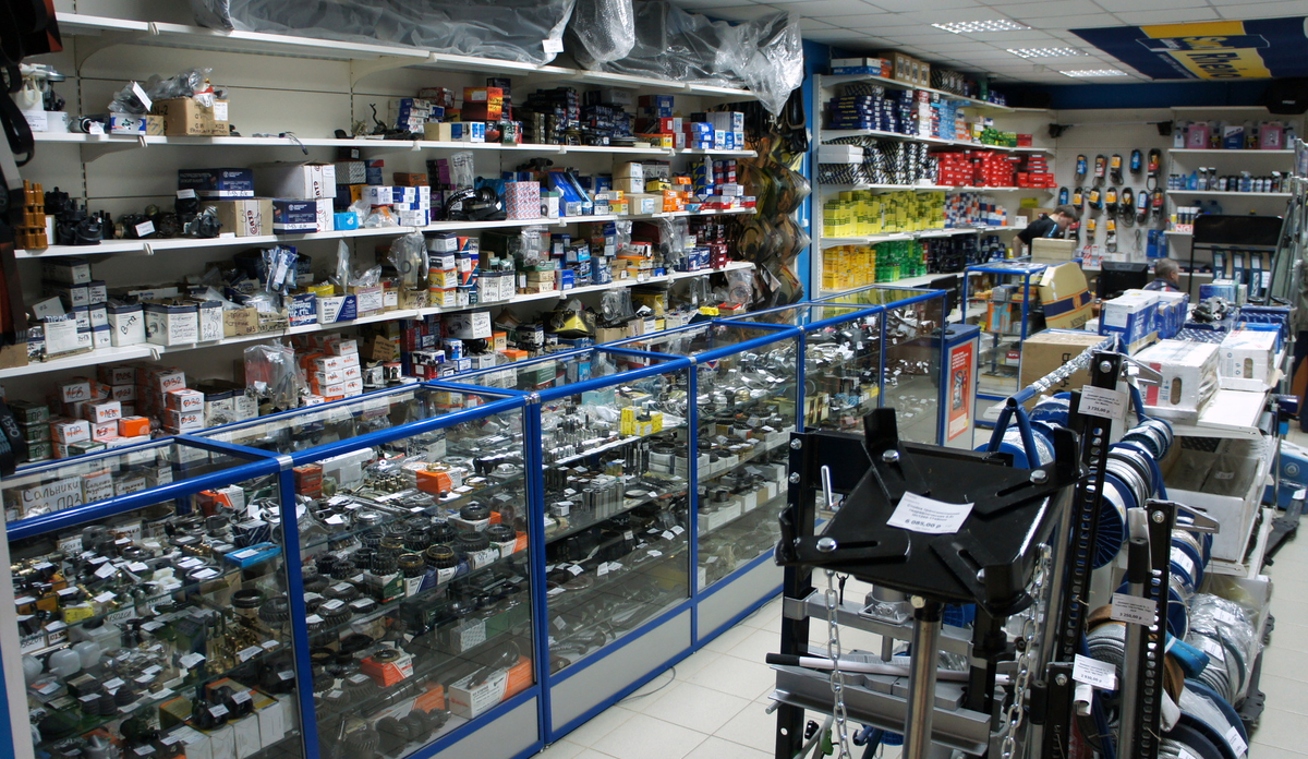 Магазин автозапчастей