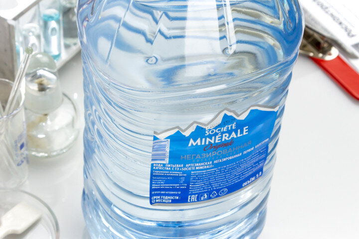 Вы уверены, что покупаете качественную воду? Если нет - список проверенной здесь!