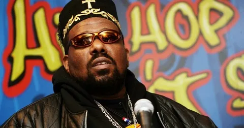 Африка Бамбаатаа