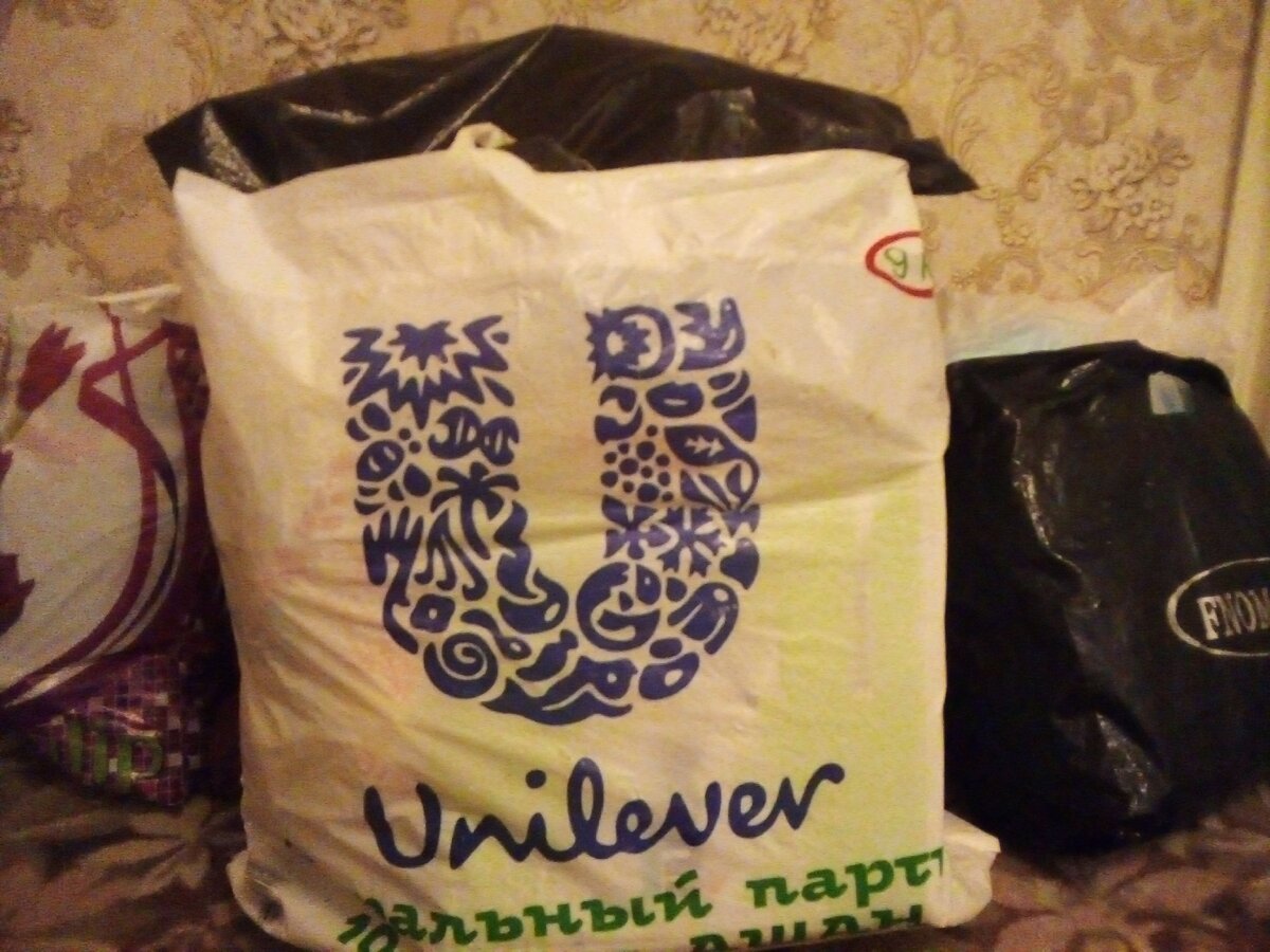 приготовленные вещи - отдаем в храм