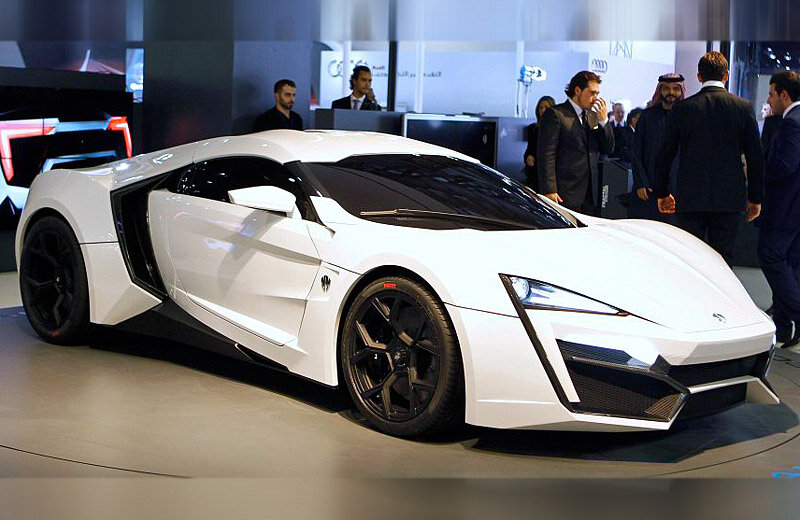 W MHypersportotors Lykan (цена: 3,4 млн. $)
