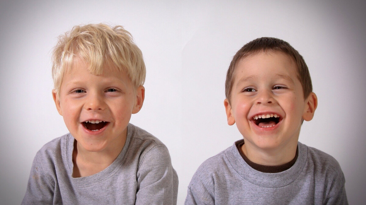 Счастливые дети