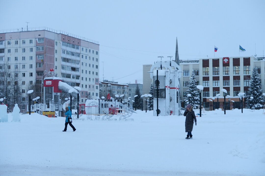 Усинск время сейчас