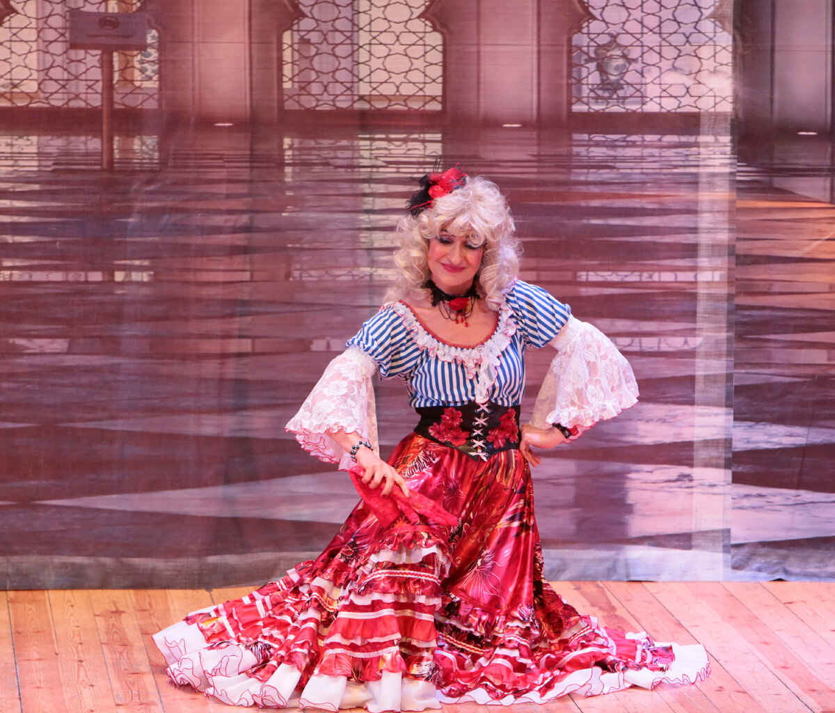 Qvarta Roma – Несравненная м-ль Зизи. Культурный центр «Авангард», IV открытый фестиваль коллективов и соло-исполнителей восточного танца «Гранд-Беллиданс». 4 февраля 2018 г.