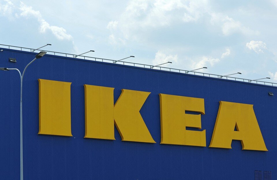     Компания IKEA приостановила продажу товаров на российском сайте  REUTERS