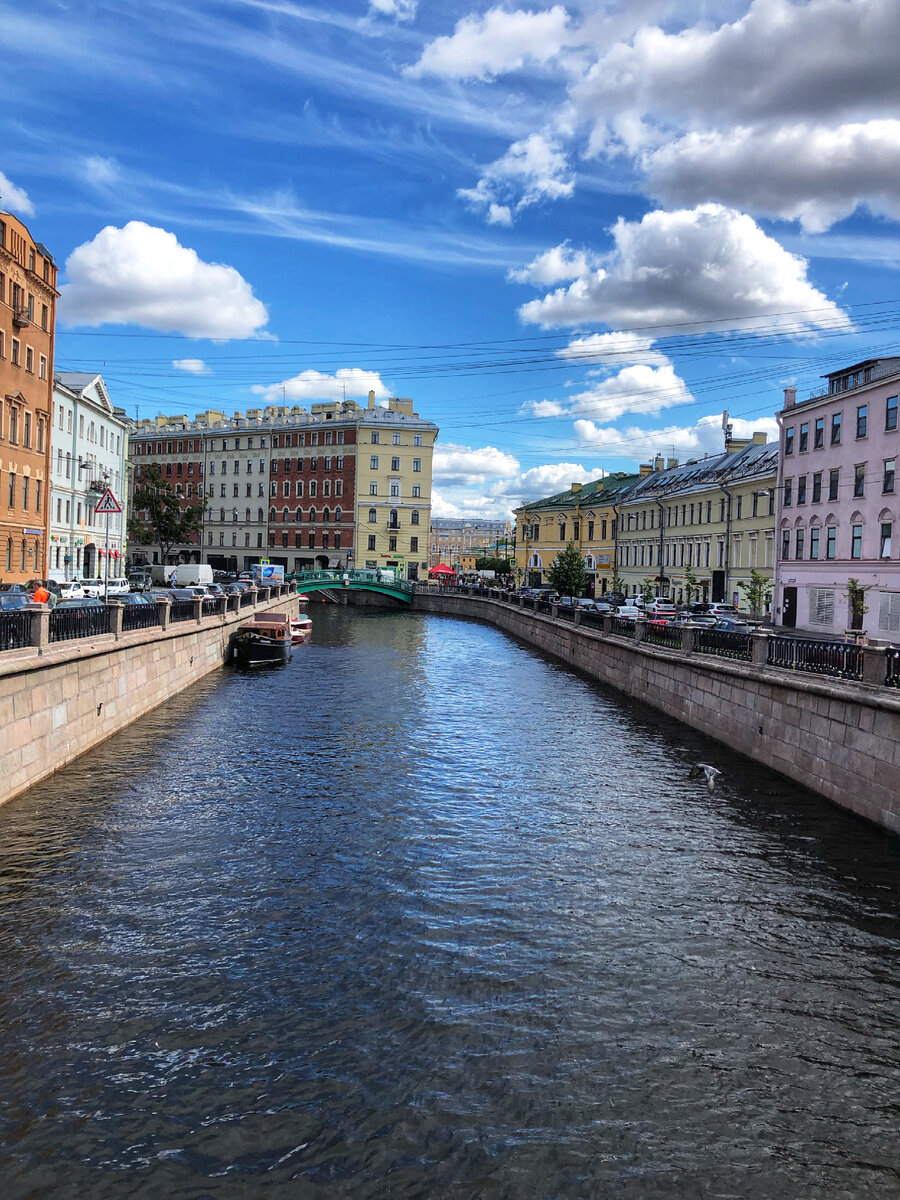 Там справа будет знаменитая «Первая пышечная»