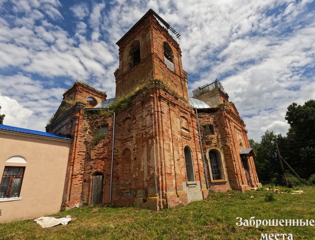 Заброшенный храм 1800 года постройки. | Заброшенные места | Дзен