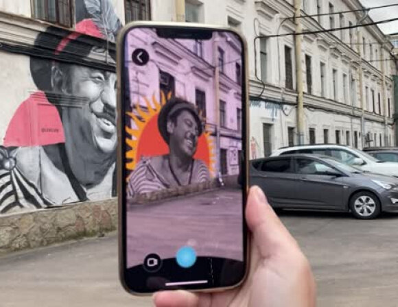     Видео: Анастасия Недорубко Специальное приложение оживляет киногероев.