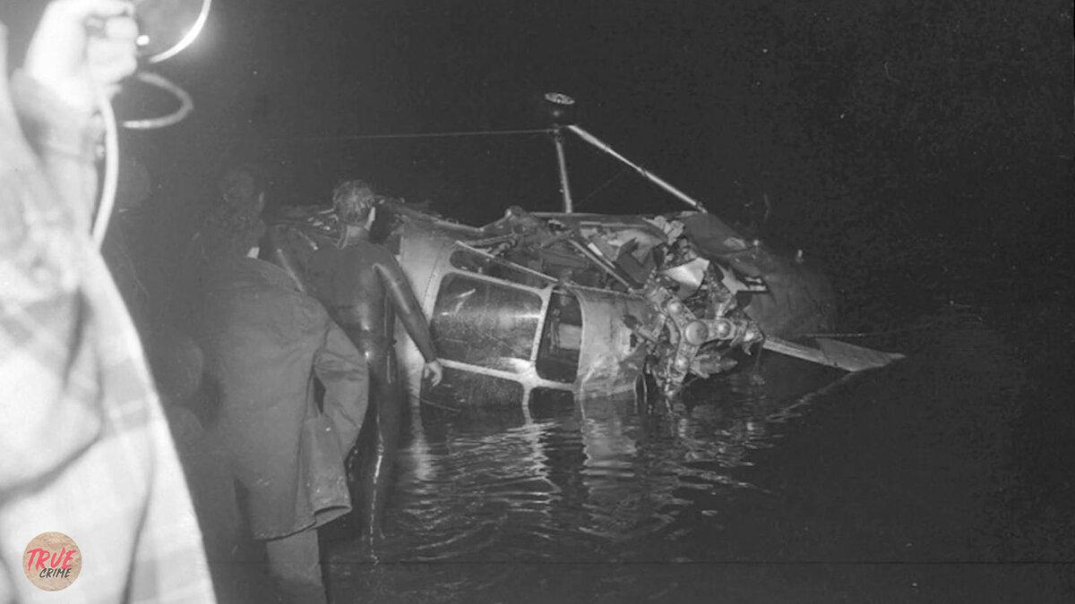 Упавший самолёт Sikorsky H-19. Источник фото: www.boston25news.com