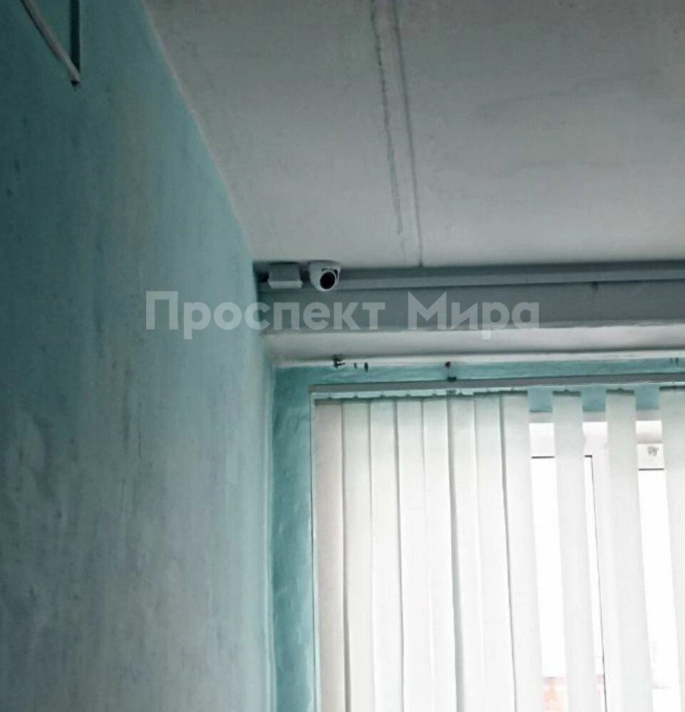 «А нечего хренью заниматься там»: в школьной раздевалке в Красноярском крае заметили камеру видеонаблюдения