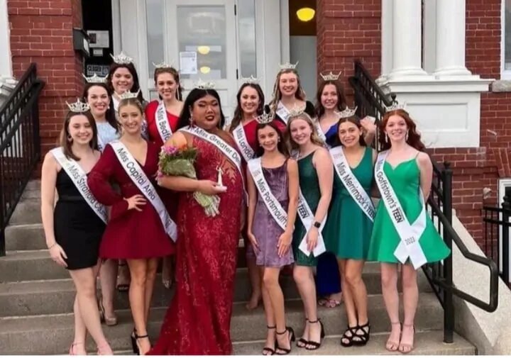 В США трансгендер Брайан Нгуен победил в конкурсе красоты Miss Greater Derry