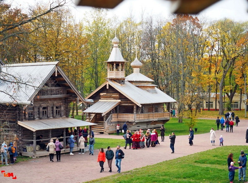 Праздник в Витославицах начинается