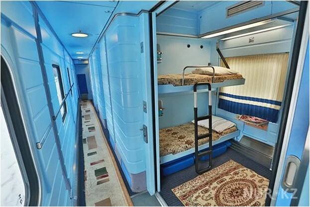 Интерьер напоминает фильм "5 элемент"