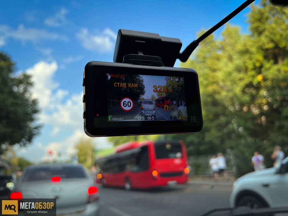 видеорегистратор digma freedrive 404 mirror dual установка камеры заднего вида