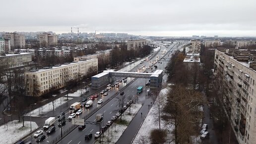 Санкт-Петербург днём, улица