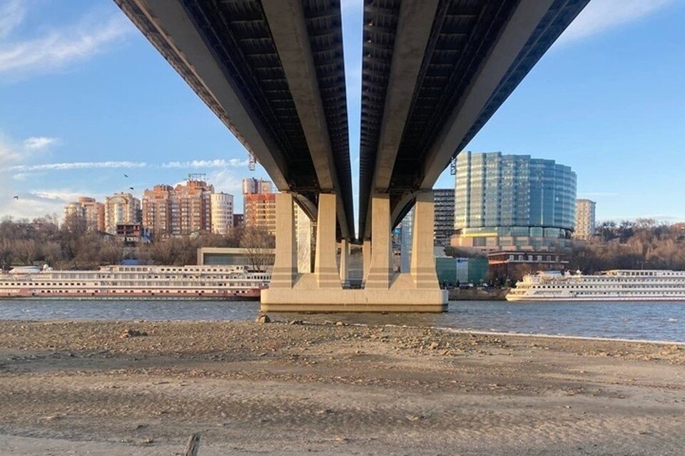     Ветер выдул воду в Дону. Фото: vk.com/etorostovnadonu.