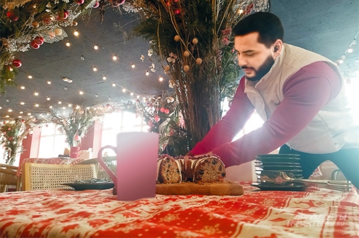    Рестораны ВДНХ приготовили гостям особую праздничную атмосферу.