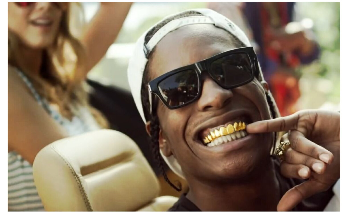 Золотые зубы золотая кепка. ASAP Rocky гриллзы. ASAP Rocky Grillz. ASAP Rocky ASAP грилзы.